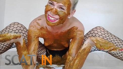 MissAnja - Giant Poo, Scat Pussy Play, Face Smear, Fishnets (HD 720p)