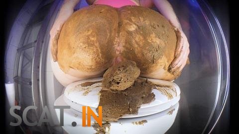 DirtyBetty - Thick Poop vs. Soft Shit (FullHD 1080p)