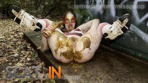 MissPoop - Slutty schoolgirl in the woods (FullHD 1080p)